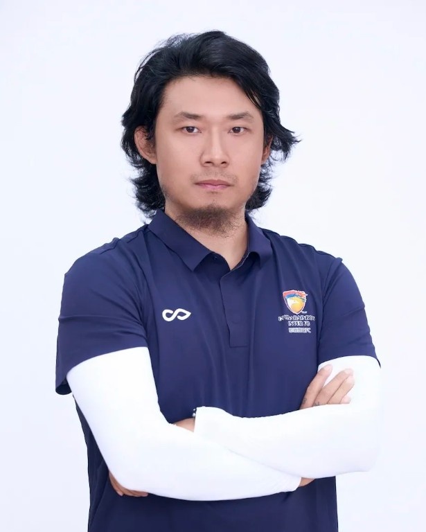 问鼎app-恭喜🎉贾天宁指导履新北京国安技术总监